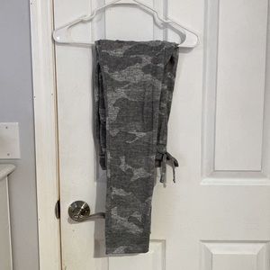 Womens Camo joggers